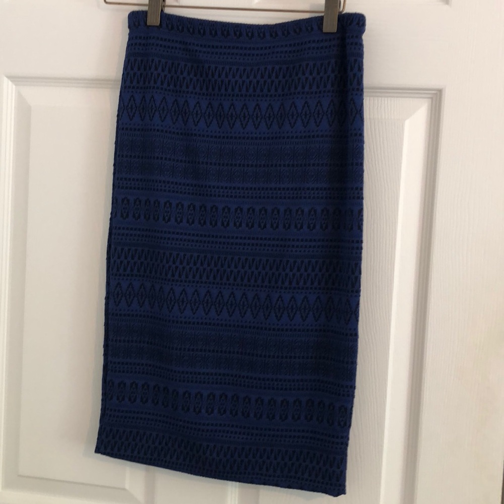 Black and Blue geometric print pencil skirt.